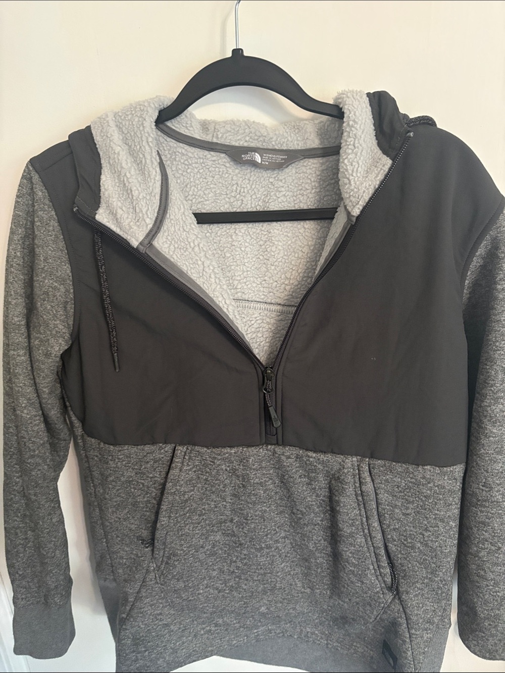 The North Face Women’s Charcoal & Light Gray Sherpa-Lined Hooded Jacket